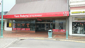 Tun Bakery