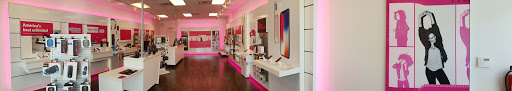 Cell Phone Store «T-Mobile», reviews and photos, 33169 W 8 Mile Rd B, Livonia, MI 48152, USA