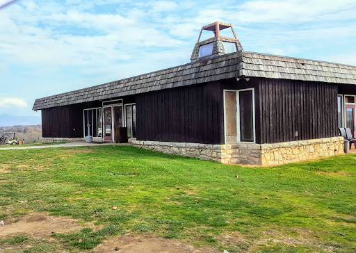 Golf Course «Caverns Country Club Resort», reviews and photos, 910 T.C. Northcott Blvd, Luray, VA 22835, USA