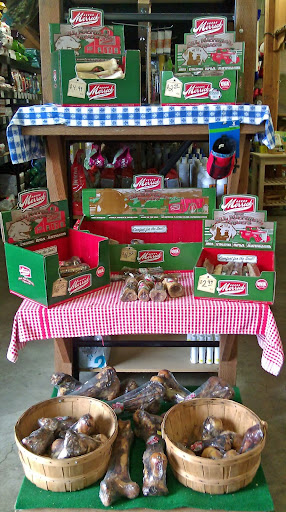 Pet Supply Store «A and L Feed and Pet Supply», reviews and photos, 2308 Central Ave, McKinleyville, CA 95519, USA