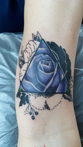 Explore beautifully broken tattoo ideas, creative tattoo ideas in Alamogordo, available at Art By Nate