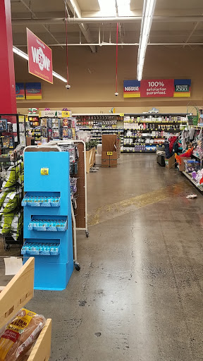 Grocery Store «Grocery Outlet Bargain Market», reviews and photos, 2801 Zinfandel Dr, Rancho Cordova, CA 95670, USA