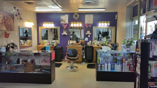 Hair Salon «Nuevo Look Beauty Salon», reviews and photos, 228 Martha St, Euless, TX 76040, USA
