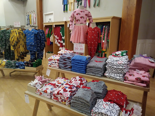 Baby Clothing Store «Hanna Andersson», reviews and photos, 327 NW 10th Ave, Portland, OR 97209, USA