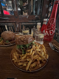 Hamburger du Restaurant Maison Sauvage Saint-Germain-des-Prés à Paris - n°14