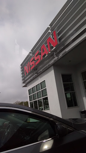 Nissan Dealer «Capital Nissan of Wilmington», reviews and photos, 5501 Market St, Wilmington, NC 28405, USA