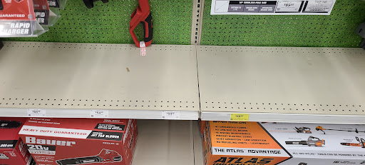 Hardware Store «Harbor Freight Tools», reviews and photos, 1756 North Rd SE, Warren, OH 44484, USA