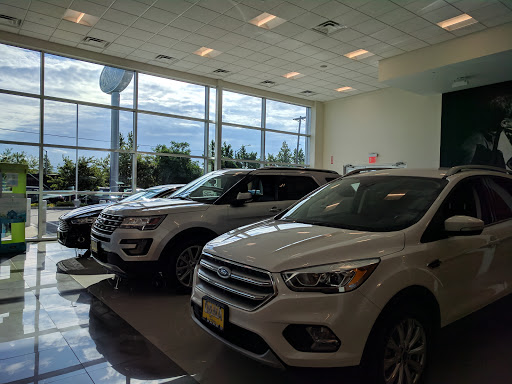 Ford Dealer «Dana Ford Lincoln», reviews and photos, 266 West Service Road, Staten Island, NY 10314, USA