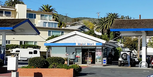 Gas Station «Mobil», reviews and photos, 104 N Coast Hwy, Laguna Beach, CA 92651, USA