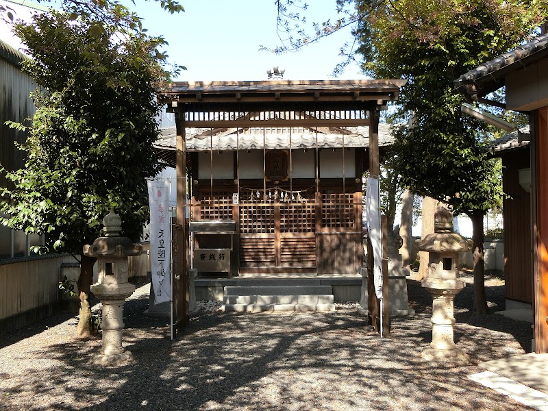 石仏神明社