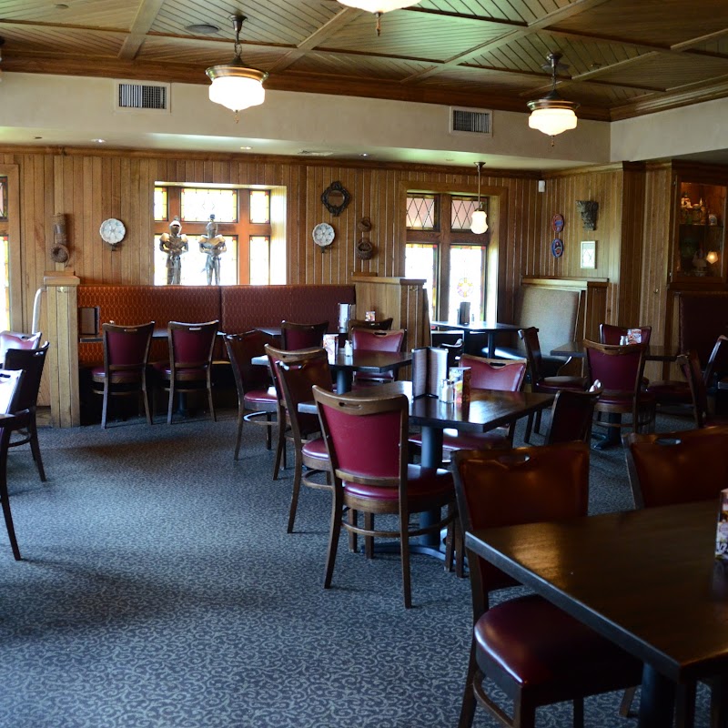 The Village Squire (South Elgin)