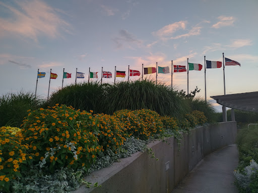 Memorial Park «TWA FLIGHT 800 INTERNATIONAL MEMORIAL AND GARDENS», reviews and photos, William Floyd Parkway, Mastic Beach, NY 11951, USA