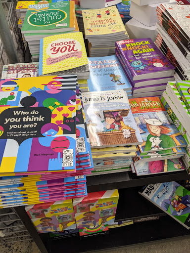 Variety Store «Five Below», reviews and photos, 199 Plain St, Lowell, MA 01852, USA