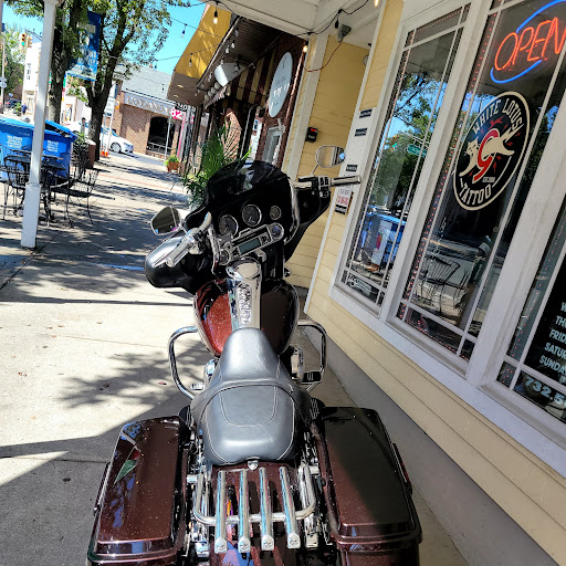Tattoo Shop «White Lotus Tattoo & Fine Art», reviews and photos, 59 Main St, Toms River, NJ 08753, USA