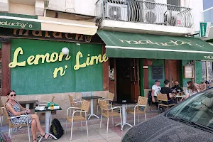 Lemon 'n Lime Pub image