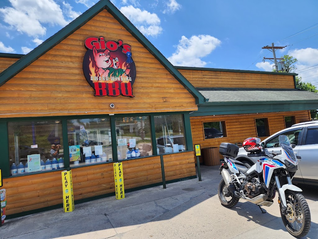 Gio's BBQ 16881