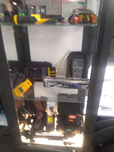 Pawn Shop «VIP Pawn Shop & Guns Orem», reviews and photos, 1015 State St, Orem, UT 84097, USA