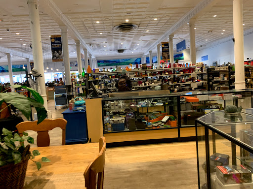 Thrift Store «Goodwill Denver - Broadway», reviews and photos, 21 S Broadway, Denver, CO 80209, USA