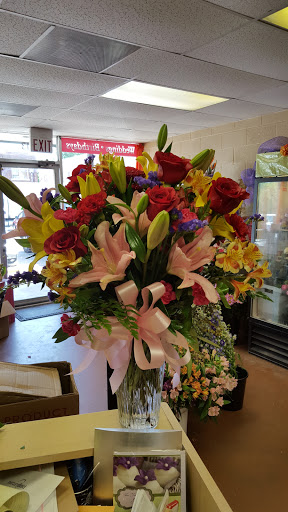 Blossoms Florist, 913 N Peak St, Dallas, TX 75204, USA, 