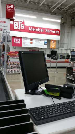 Warehouse club «BJ’s Wholesale Club», reviews and photos, 4365 Richmond Rd, Warrensville Heights, OH 44122, USA