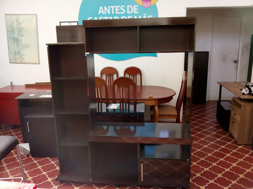 Tus Muebles en Remate