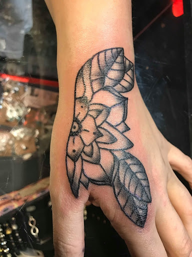 Explore tattoo of lips ideas, creative tattoo ideas in Horn Lake, available at Sickside Tattoo Studio