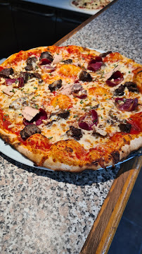 Plats et boissons du Pizzeria La Ruota - Pizzéria au feu de bois à CUSTINES - n°10