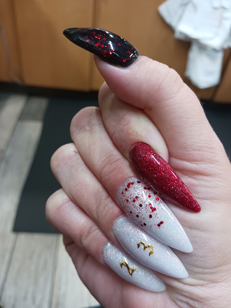 La Mour Nails 77562