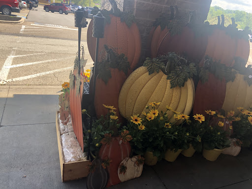 Supermarket «Giant Eagle Supermarket», reviews and photos, 206 Seven Fields Blvd, Seven Fields, PA 16046, USA