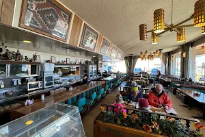 El Camino Restaurant & Lounge image