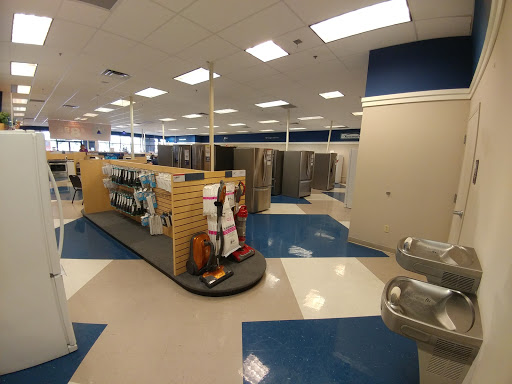 Appliance Store «Sears Home Appliance Showroom», reviews and photos, 13277 W McDowell Rd Suite #101, Goodyear, AZ 85395, USA