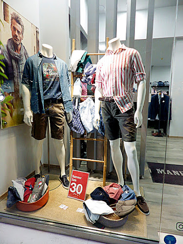 Σχόλια και κριτικές για το MAN & MANETTI ΚΟΡΙΝΘΟΣ