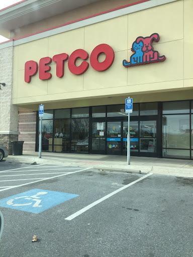 Petco Animal Supplies, 135 Crooked Run Plaza #10, Front Royal, VA 22630, USA, 