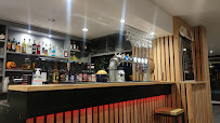 Atmosphère du Restaurant servant de la raclette Meule Shop / Moule Shop (Le Resto) à La Rochelle - n°7