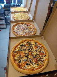 Plats et boissons du Pizzeria O'Miami PIZZA 1🍕 acheter =1🍕 offert à Besançon - n°1