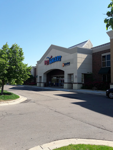 PetSmart, 13150 Middlebelt Rd, Livonia, MI 48150, USA, 