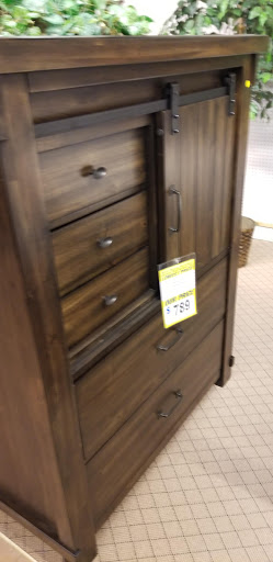 Mattress Store «Warehouse Furniture Showroom», reviews and photos, 10 NY-17K, Newburgh, NY 12550, USA