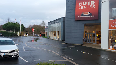 Cuir Center à Angers