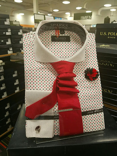 Clothing Store «K&G Fashion Superstore», reviews and photos, 7343 W Colonial Dr, Orlando, FL 32818, USA