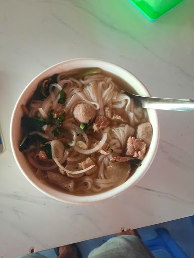 Phở Hoàng Vũ