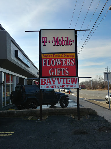 Cell Phone Store «T-Mobile», reviews and photos, 4732 Sunrise Hwy, Massapequa Park, NY 11762, USA
