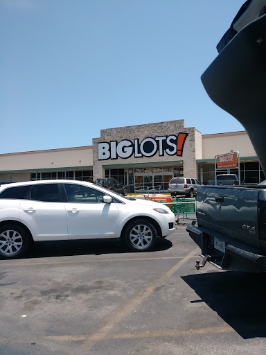 Discount Store «Big Lots», reviews and photos, 1305 Sidney Baker St j, Kerrville, TX 78028, USA