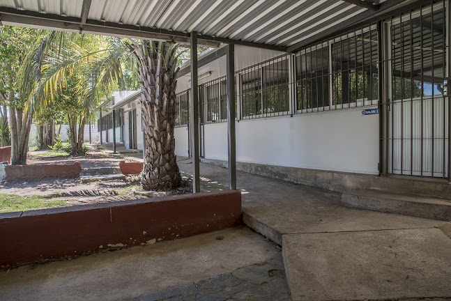 Liceo CIEI - Escuela