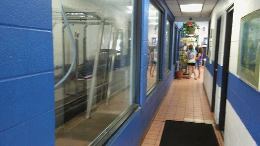 Car Wash «Splash Car Wash», reviews and photos, 250 N Merchants Dr, Oswego, IL 60543, USA