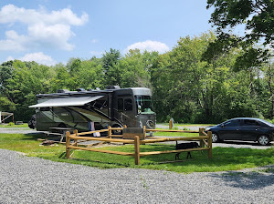 Spacious Skies Campgrounds - Woodland Hills