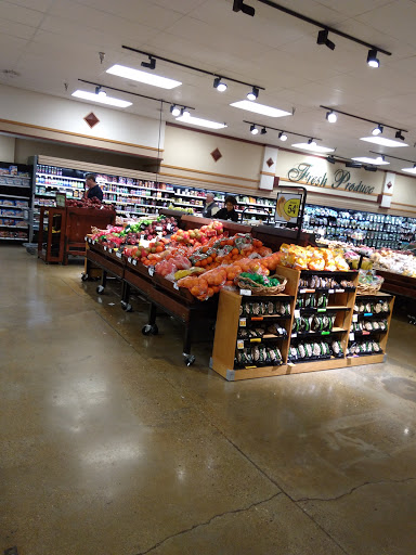 Grocery Store «Kroger», reviews and photos, 800 Loveland Madeira Rd, Loveland, OH 45140, USA