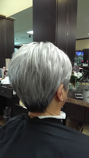 Beauty Salon «Corona Beauty Salon 