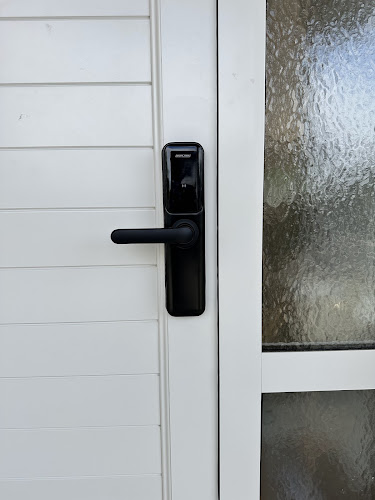 Empire Lock & Key Ltd Phone number