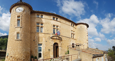 Chez Nathalie locations de vacances à Rustrel