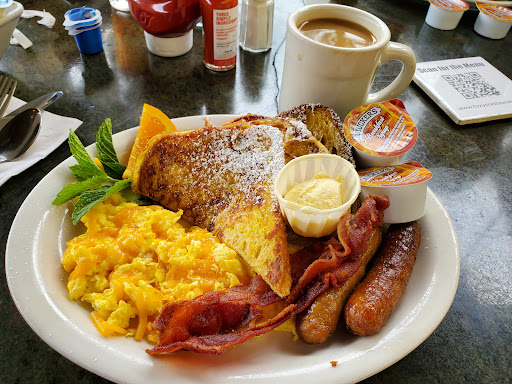 Foxys Restaurant image